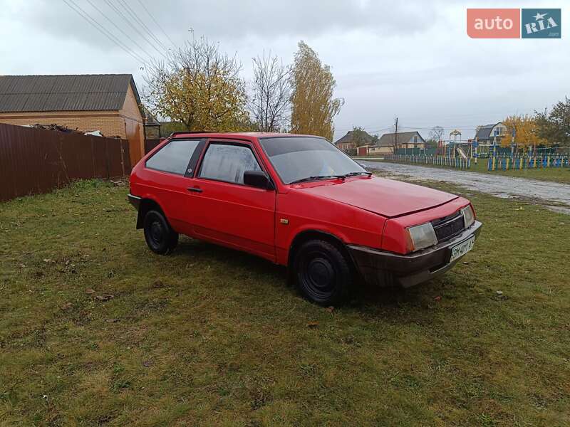 Хетчбек ВАЗ / Lada 2108 1987 в Ромнах фото 6 Хетчбек ВАЗ / Lada 2108 1987 в Ромнах