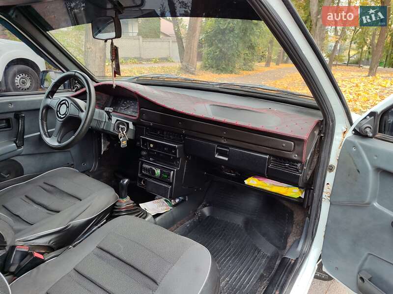 Хетчбек ВАЗ / Lada 2108 1996 в Дніпрі