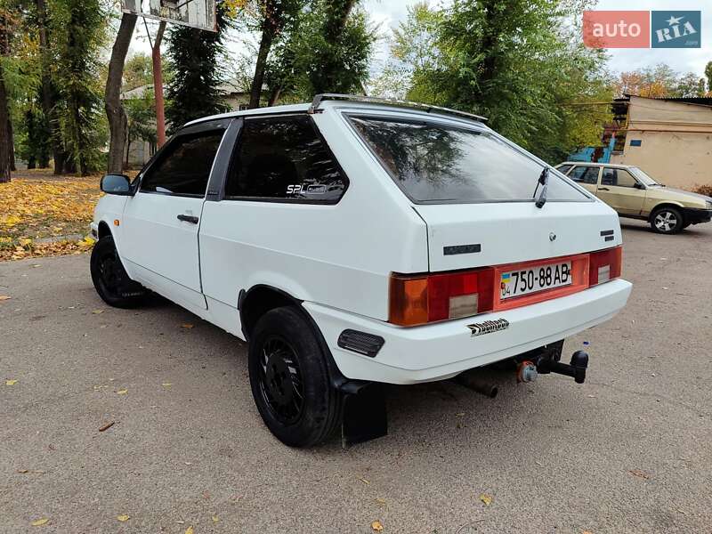 Хетчбек ВАЗ / Lada 2108 1996 в Дніпрі