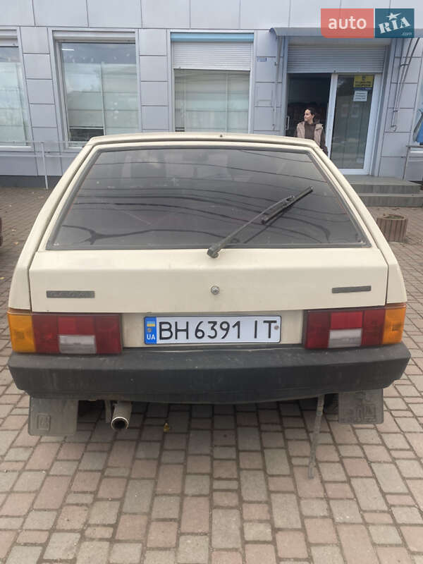 Хэтчбек ВАЗ / Lada 2108 1987 в Одессе