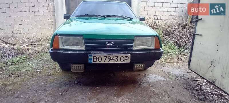 ВАЗ / Lada 2108 1986 ВАЗ / Lada 2108 1986