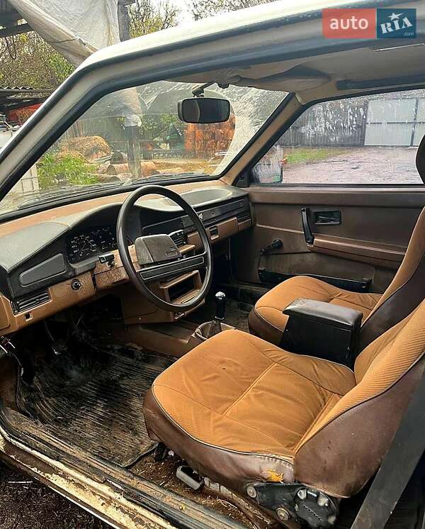 Хэтчбек ВАЗ / Lada 2108 1987 в Богодухове фото 4 Хэтчбек ВАЗ / Lada 2108 1987 в Богодухове