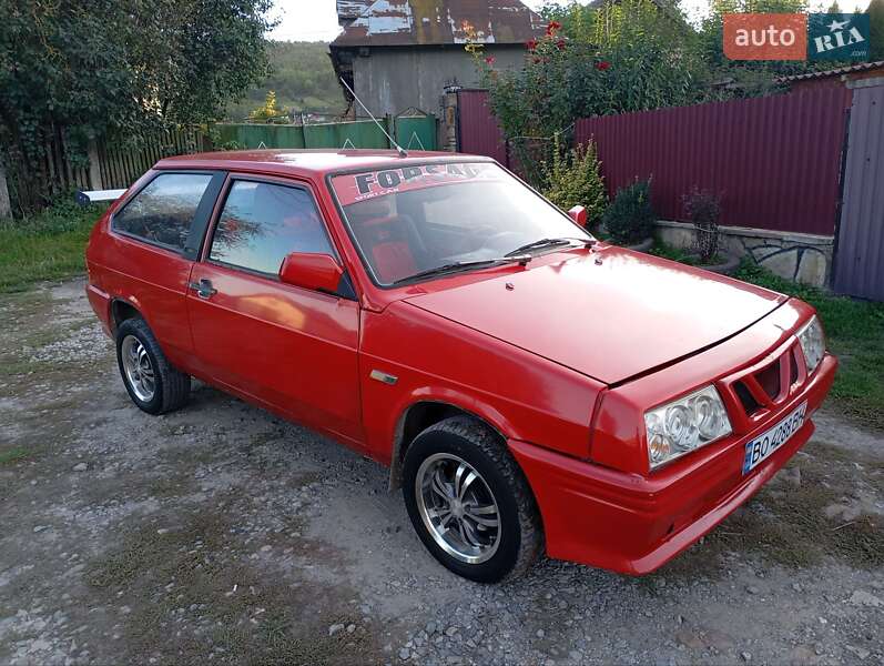 ВАЗ / Lada 2108 1988 ВАЗ / Lada 2108 1988