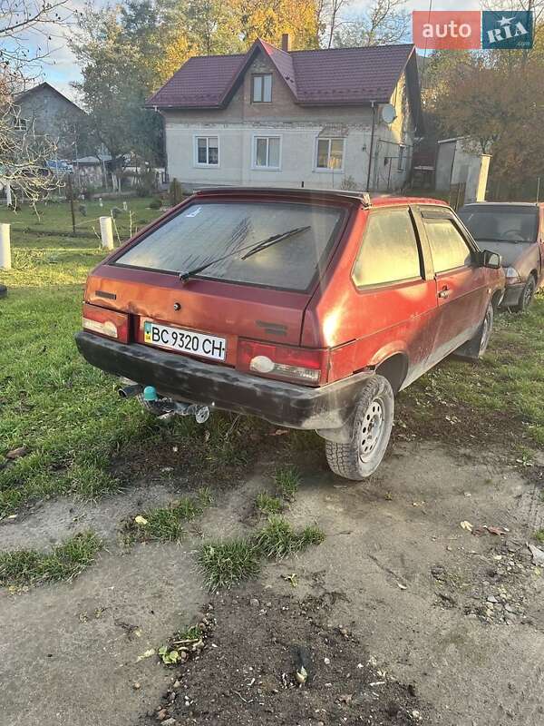 Хэтчбек ВАЗ / Lada 2108 1988 в Львове фото 2 Хэтчбек ВАЗ / Lada 2108 1988 в Львове