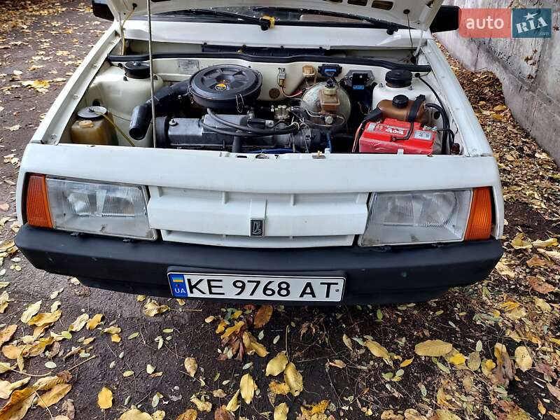 Хетчбек ВАЗ / Lada 2108 1986 в Дніпрі фото 7 Хетчбек ВАЗ / Lada 2108 1986 в Дніпрі