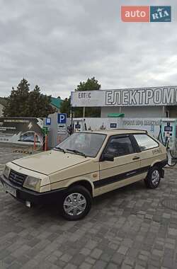 Хэтчбек ВАЗ 2108 1987 в Горишних Плавнях