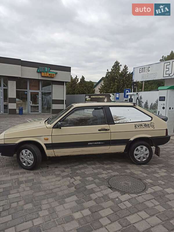 Хетчбек ВАЗ / Lada 2108 1987 в Горішніх Плавнях фото 4 Хетчбек ВАЗ / Lada 2108 1987 в Горішніх Плавнях