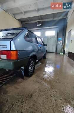 Хэтчбек ВАЗ 2108 1990 в Ромнах