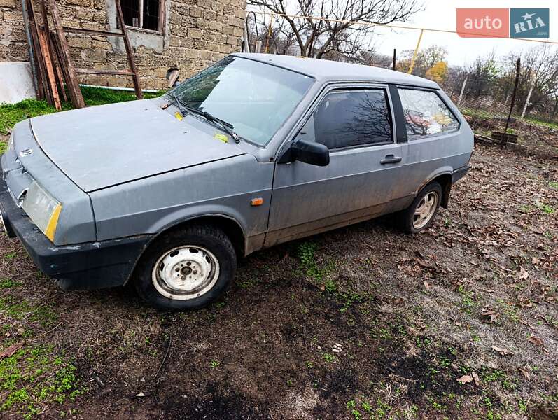 Хэтчбек ВАЗ / Lada 2108 1987 в Херсоне фото 4 Хэтчбек ВАЗ / Lada 2108 1987 в Херсоне