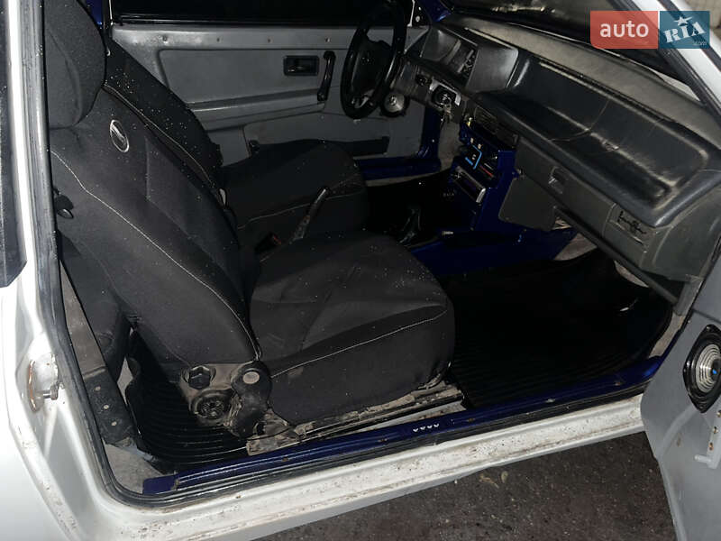 Хетчбек ВАЗ / Lada 2108 1995 в Теофіполі фото 8 Хетчбек ВАЗ / Lada 2108 1995 в Теофіполі