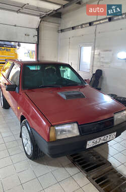 Хэтчбек ВАЗ 2108 1993 в Львове