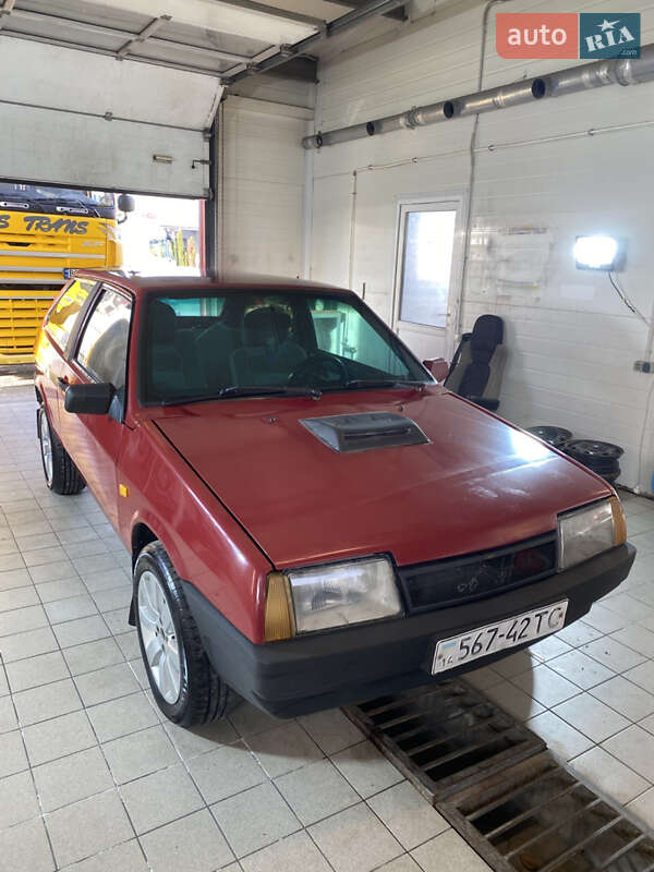 Хетчбек ВАЗ / Lada 2108 1993 в Львові