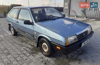 Хэтчбек ВАЗ 2108 1994 в Буске