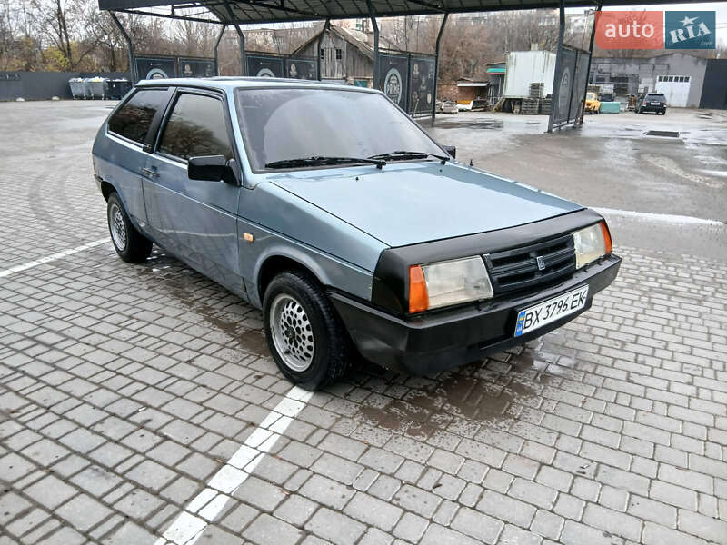 Хэтчбек ВАЗ / Lada 2108 1994 в Каменец-Подольском