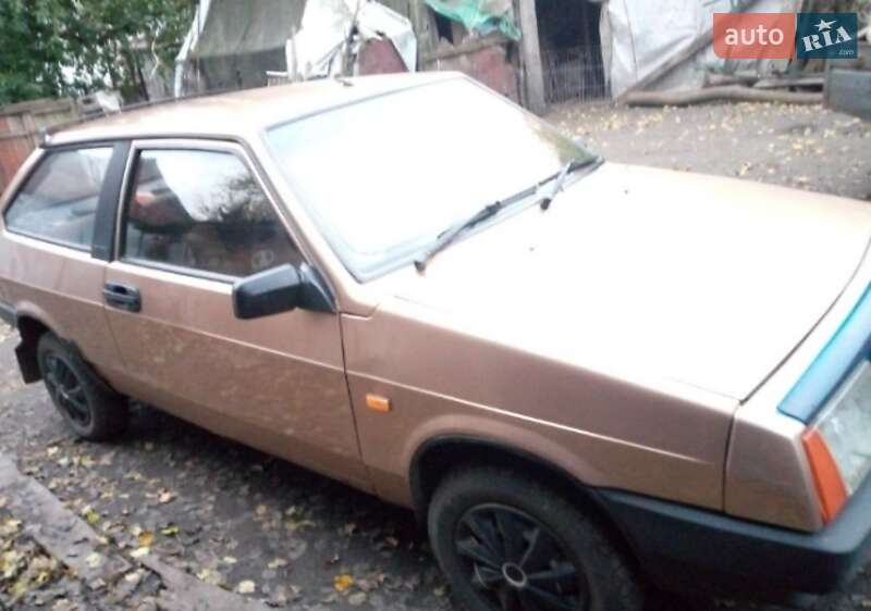 Хэтчбек ВАЗ / Lada 2108 1988 в Гребенке