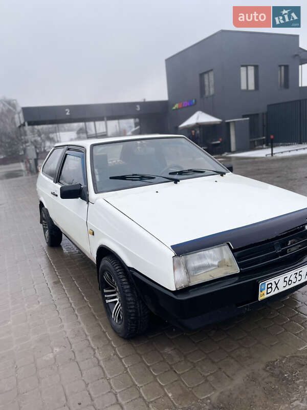 Хэтчбек ВАЗ / Lada 2108 1992 в Белогорье фото 7 Хэтчбек ВАЗ / Lada 2108 1992 в Белогорье