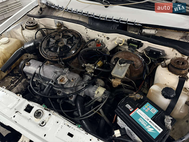 Хетчбек ВАЗ / Lada 2108 1985 в Краснограді