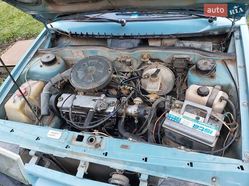 Хэтчбек ВАЗ / Lada 2108 1992 в Чорткове фото 3 Хэтчбек ВАЗ / Lada 2108 1992 в Чорткове