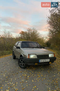 Хэтчбек ВАЗ 2108 1987 в Харькове