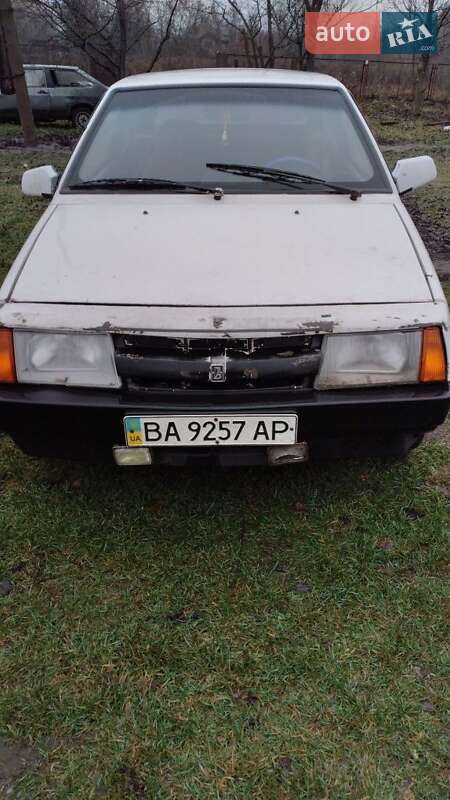 Хетчбек ВАЗ / Lada 2108 1992 в Обухові