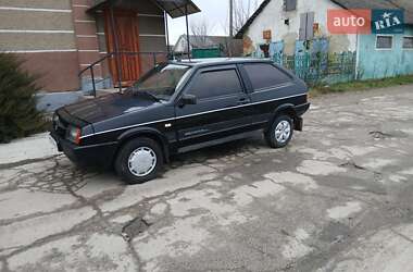 Хэтчбек ВАЗ 2108 1990 в Хотине