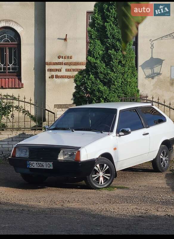 ВАЗ / Lada 2108 1986 ВАЗ / Lada 2108 1986