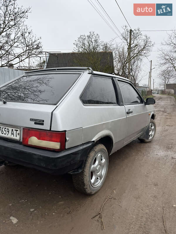 Хэтчбек ВАЗ / Lada 2108 1991 в Львове фото 3 Хэтчбек ВАЗ / Lada 2108 1991 в Львове