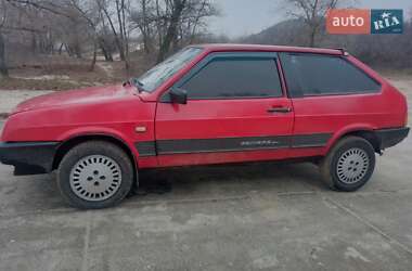 Хэтчбек ВАЗ 2108 1991 в Каневе