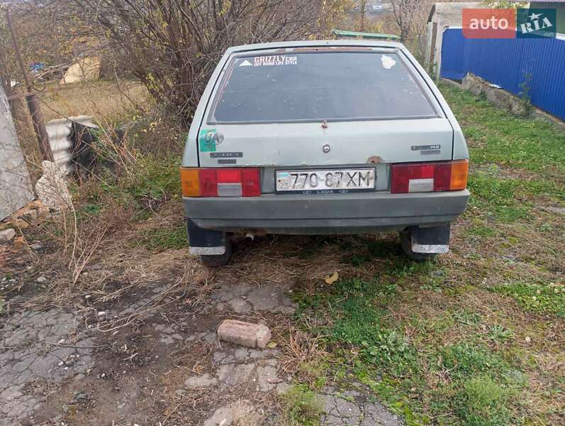 Хэтчбек ВАЗ / Lada 2108 1991 в Городке