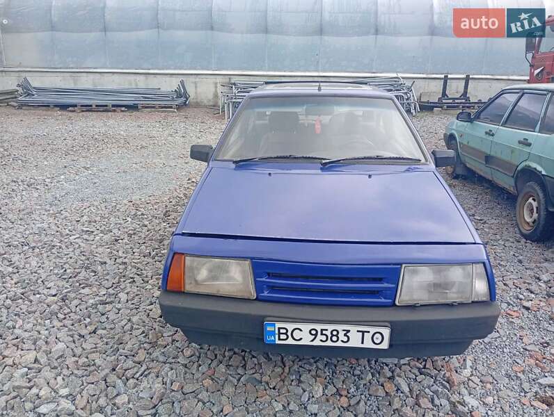 Хэтчбек ВАЗ / Lada 2108 1988 в Львове