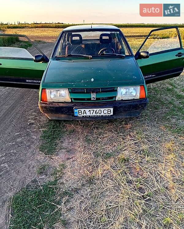 Хетчбек ВАЗ / Lada 2108 1987 в Новоархангельську фото 12 Хетчбек ВАЗ / Lada 2108 1987 в Новоархангельську