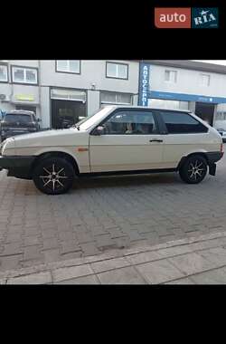 Хэтчбек ВАЗ 2108 1991 в Хотине