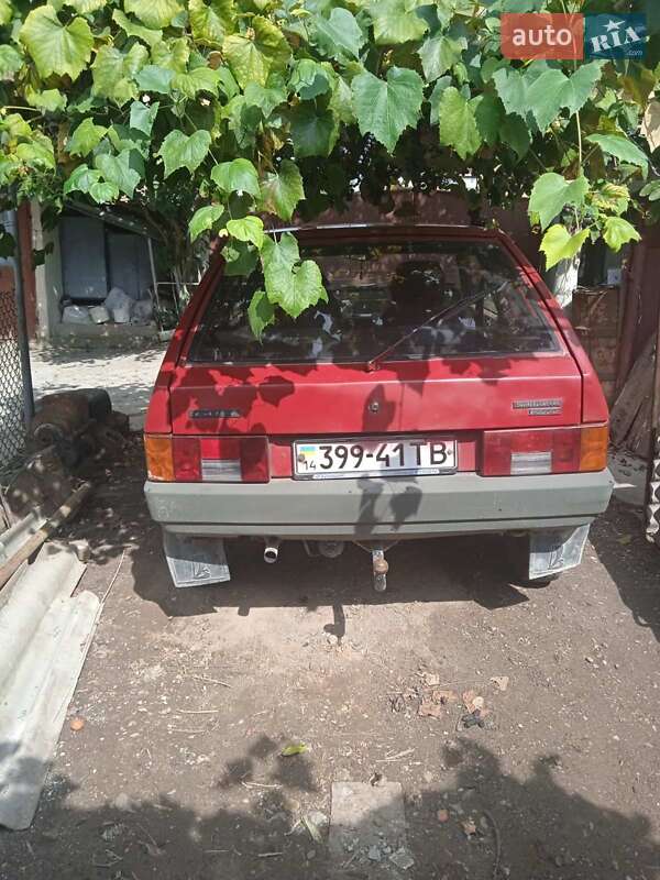 Хэтчбек ВАЗ / Lada 2108 1991 в Стрые фото Хэтчбек ВАЗ / Lada 2108 1991 в Стрые