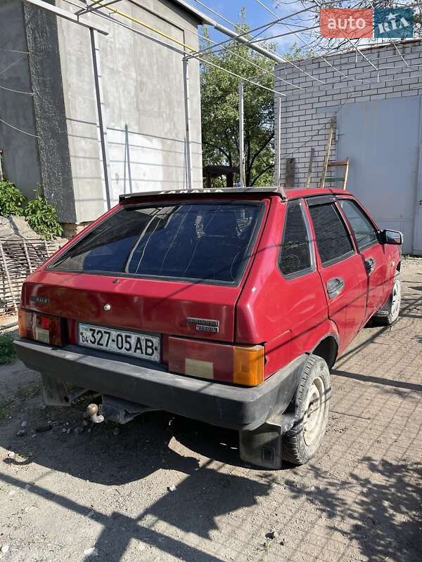 Хэтчбек ВАЗ / Lada 2108 1995 в Новомосковске фото 3 Хэтчбек ВАЗ / Lada 2108 1995 в Новомосковске