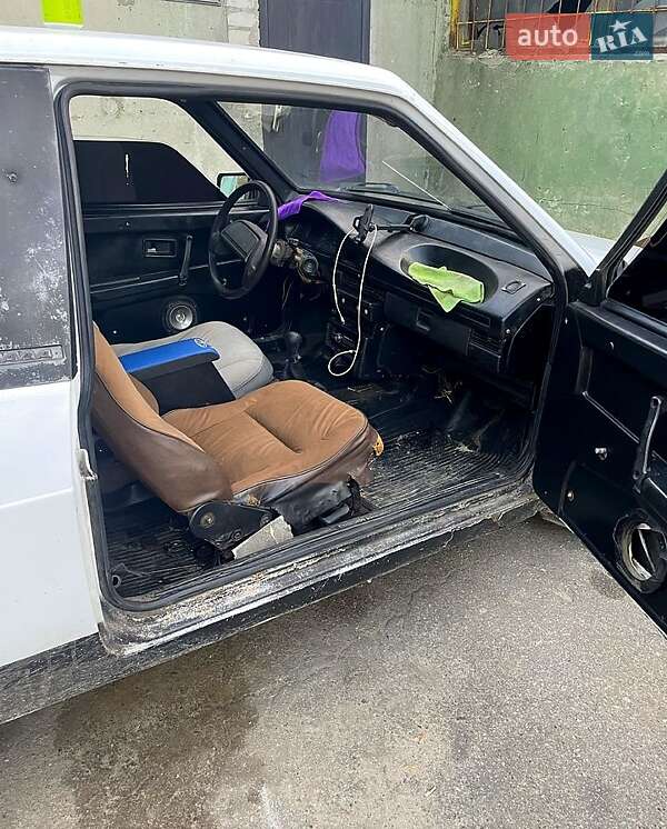 Хэтчбек ВАЗ / Lada 2108 1988 в Харькове фото 11 Хэтчбек ВАЗ / Lada 2108 1988 в Харькове