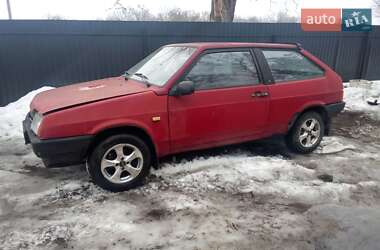 Хетчбек ВАЗ 2108 1992 в Буську