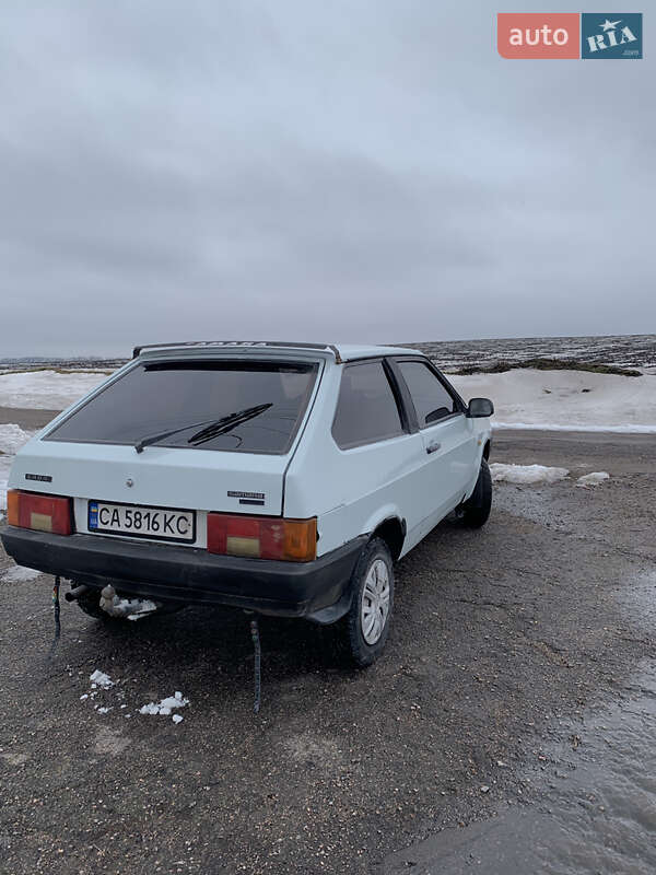 Хэтчбек ВАЗ / Lada 2108 1997 в Золотоноше фото 4 Хэтчбек ВАЗ / Lada 2108 1997 в Золотоноше