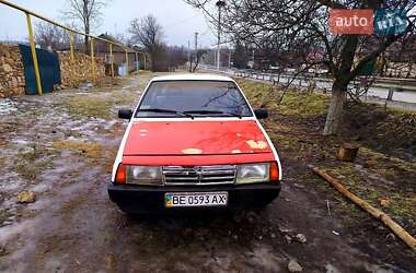 Хетчбек ВАЗ 2108 1986 в Новому Бузі