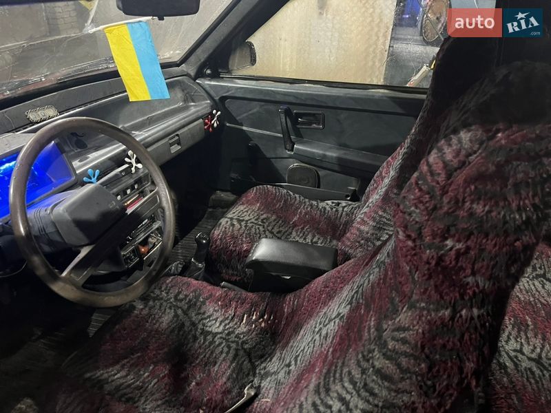 Хетчбек ВАЗ / Lada 2108 1992 в Острозі