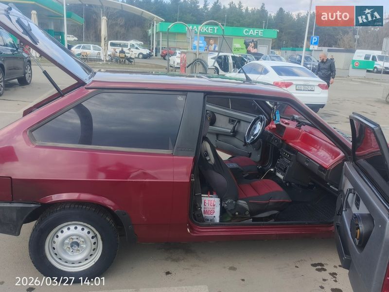 Хетчбек ВАЗ / Lada 2108 1992 в Києві
