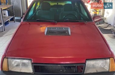 Хэтчбек ВАЗ 2108 1993 в Львове