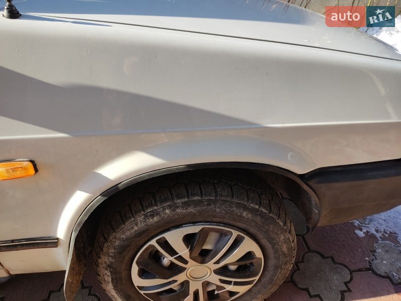 Хетчбек ВАЗ / Lada 2108 1992 в Львові