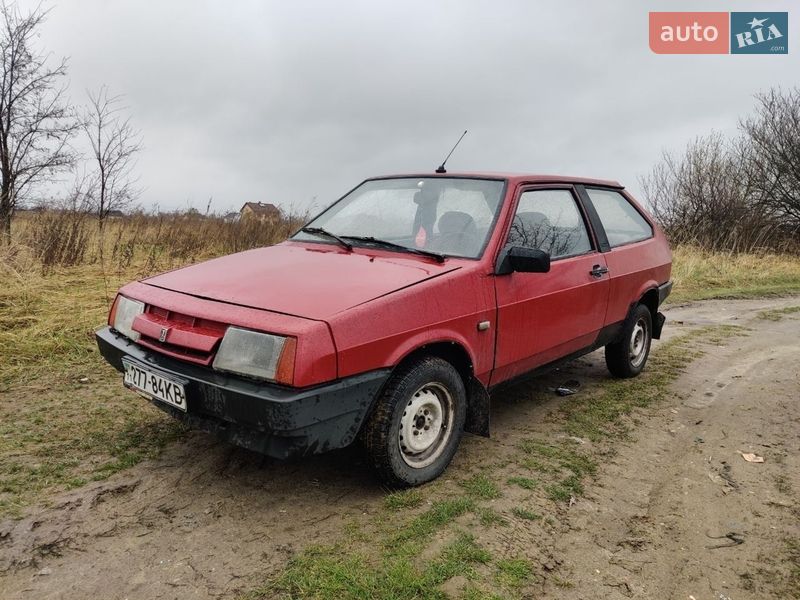 Хетчбек ВАЗ / Lada 2108 1987 в Києві