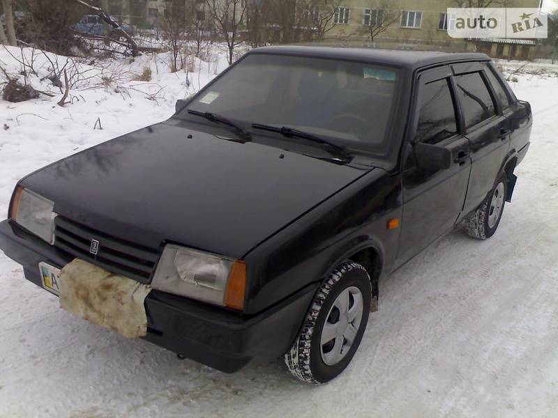 Седан ВАЗ / Lada 21099 2007 в Калуше