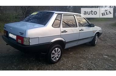 Седан ВАЗ / Lada 21099 2004 в Хусте