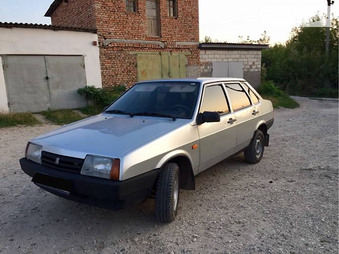 Седан ВАЗ / Lada 21099 2005 в Волочиске