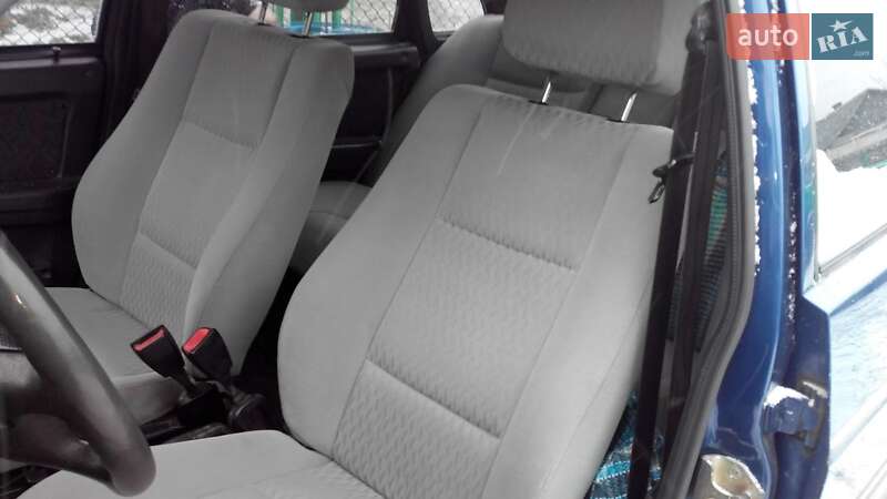 Седан ВАЗ / Lada 21099 2005 в Вараші