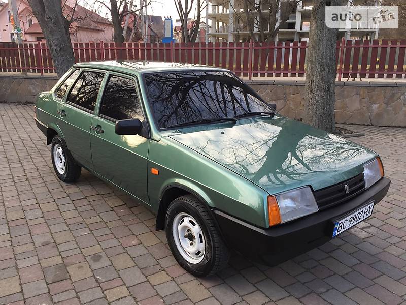 Седан ВАЗ / Lada 21099 2007 в Львове