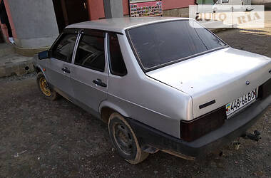Седан ВАЗ / Lada 21099 1993 в Поляне