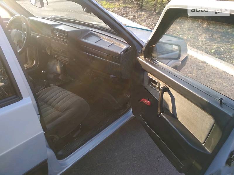 Седан ВАЗ / Lada 21099 2005 в Звягелі